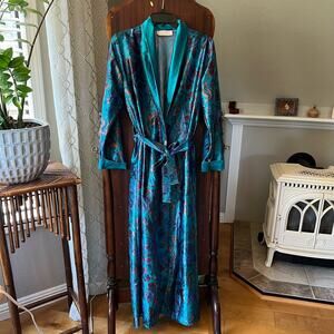 Vintage Vandermere Long Floral Kimono Style Robe Small w/tie USA made MCM